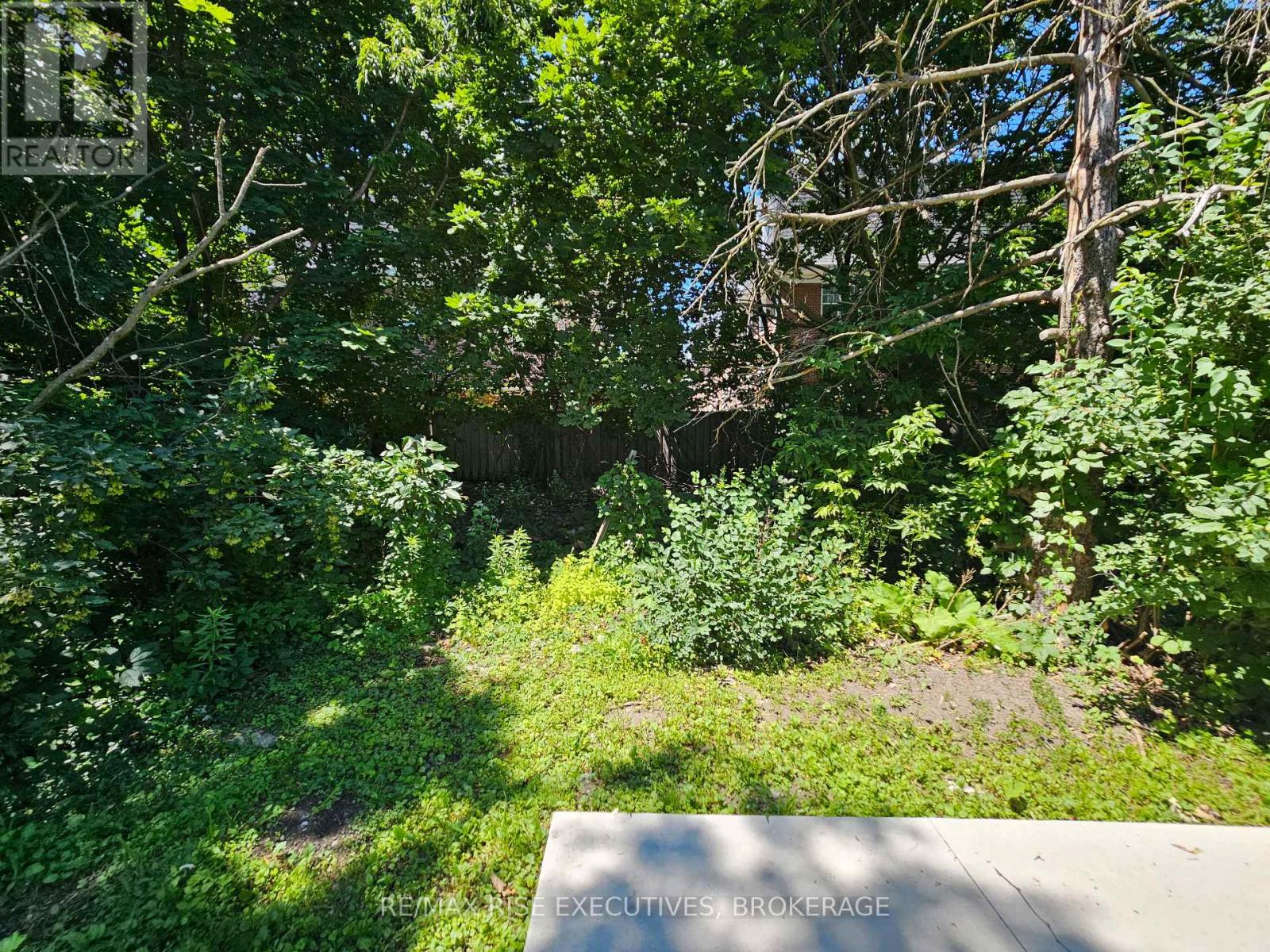 524 FRONTENAC STREET - 39