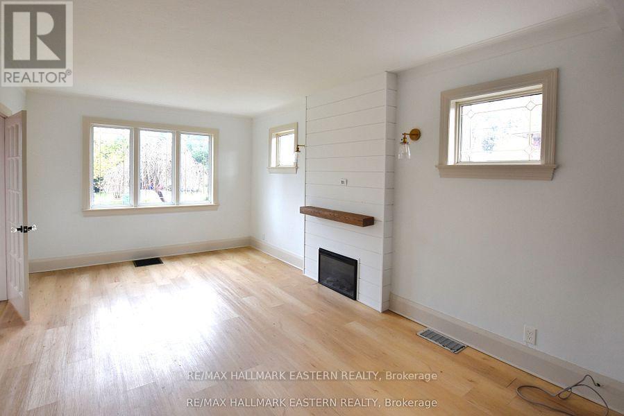 269 ABERDEEN AVENUE - 5