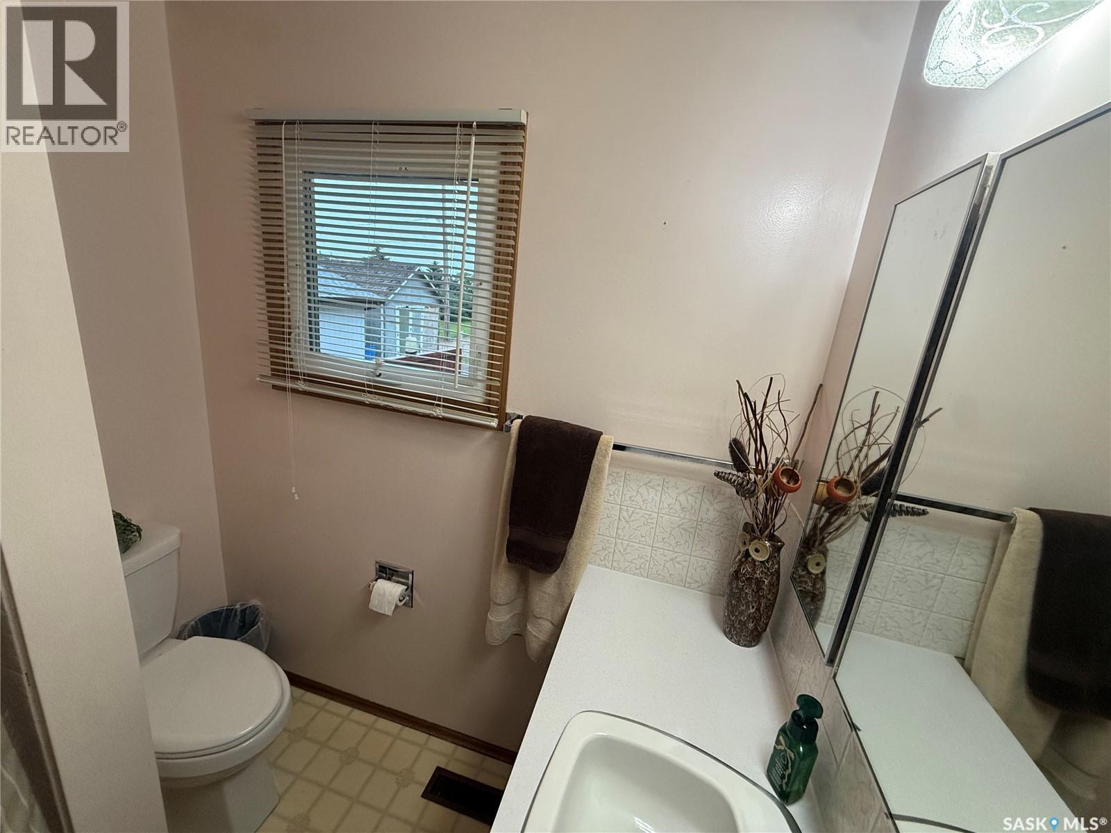 214 Brian STREET - 11