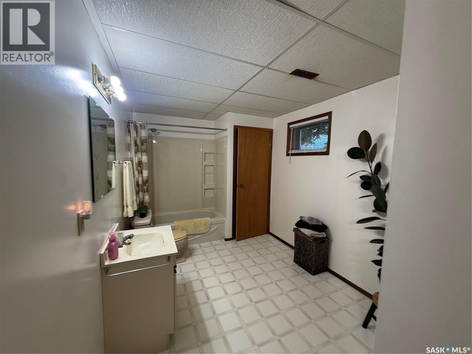 214 Brian STREET - 20