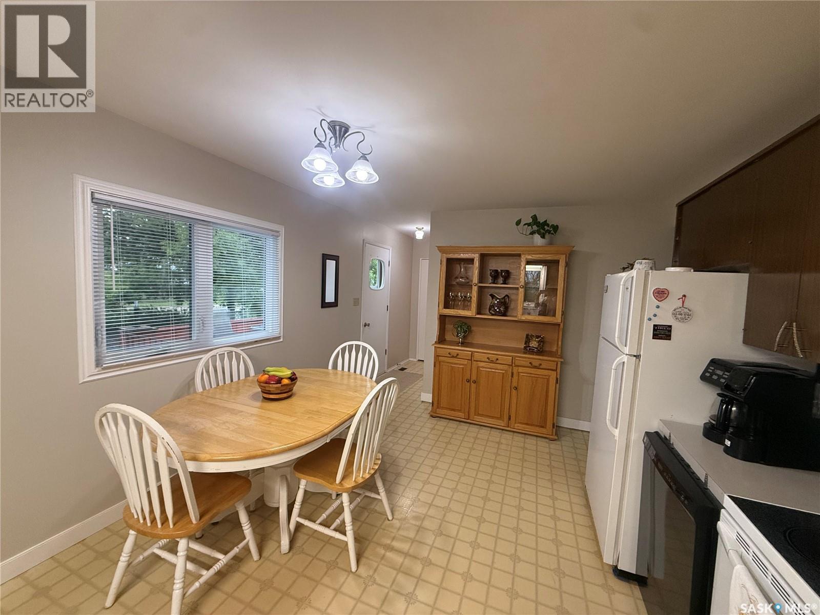 214 Brian STREET - 5