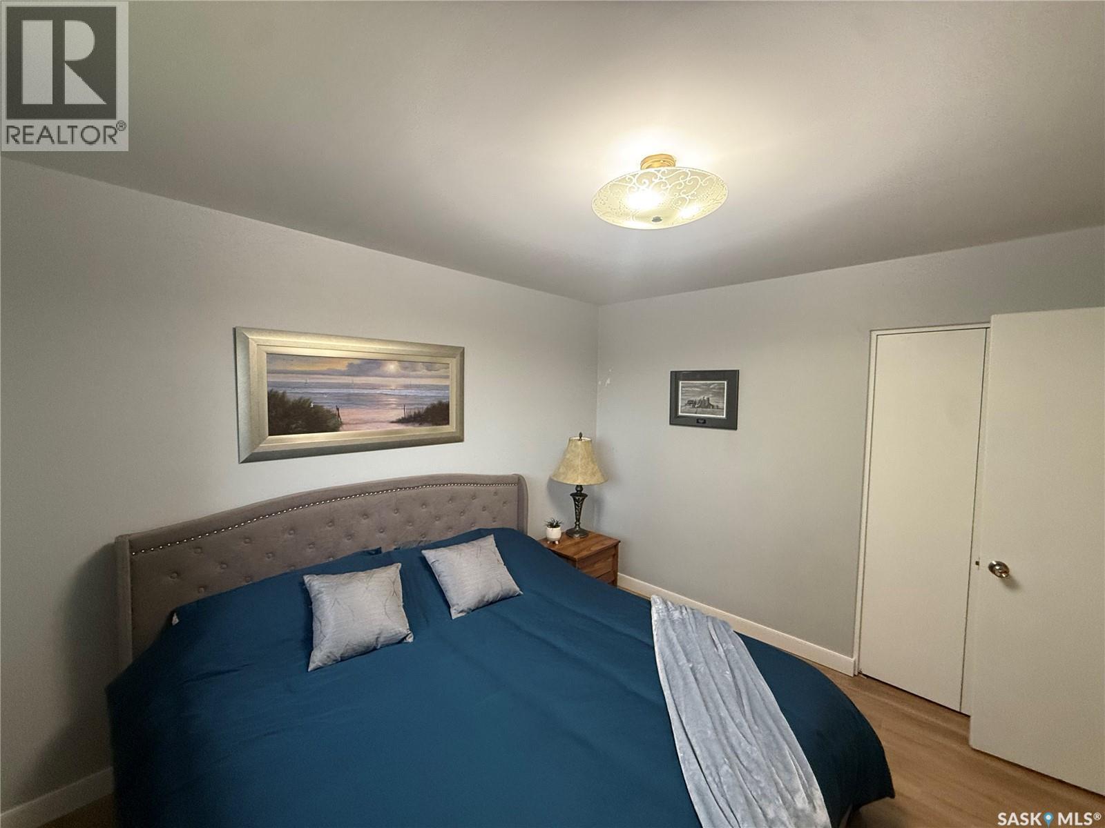 214 Brian STREET - 9
