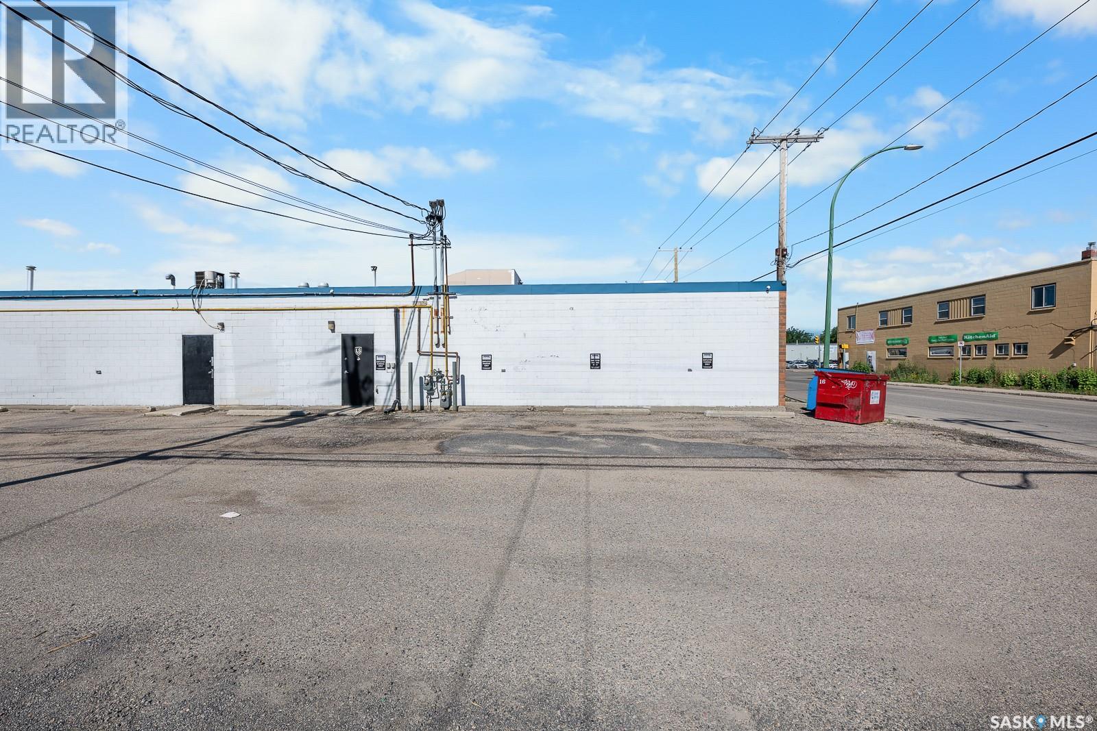 405 BROAD STREET, Regina — photo 3