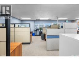 405 Broad Street, Regina, SK S4R1X4 Photo 11
