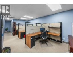 405 Broad Street, Regina, SK S4R1X4 Photo 12