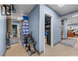 405 Broad Street, Regina, SK S4R1X4 Photo 17