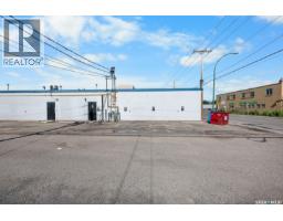 405 BROAD STREET, Regina — photo 3