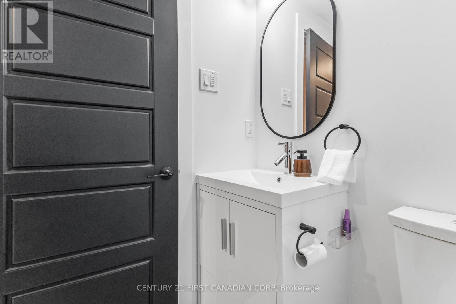 30 TRAPPER STREET - Image 41
