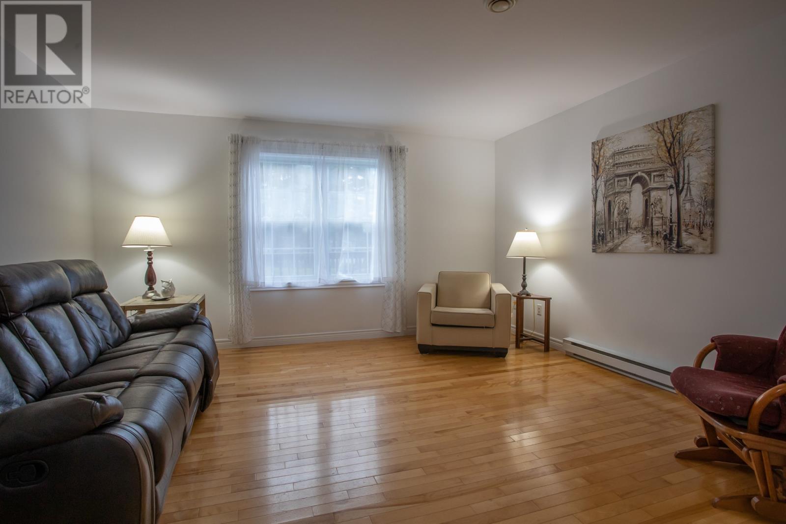 91 Water Street E - 16