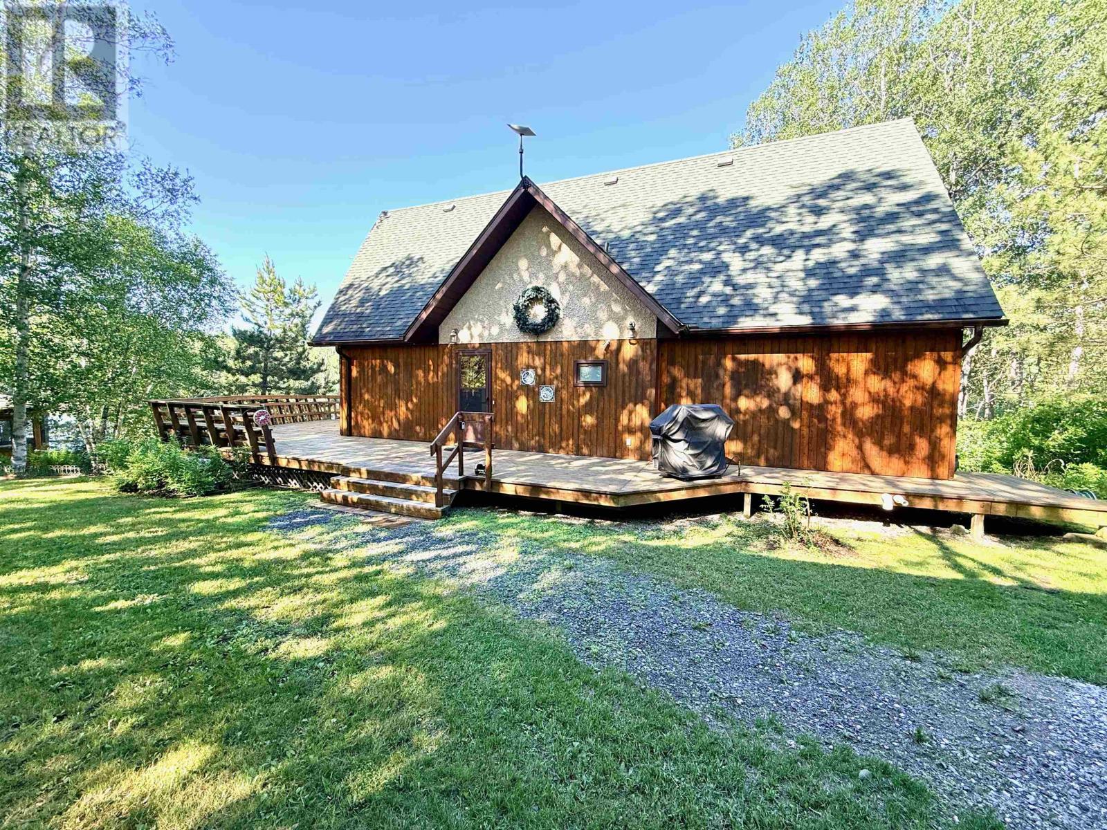 60 Campbell Road, Kenora — photo 2