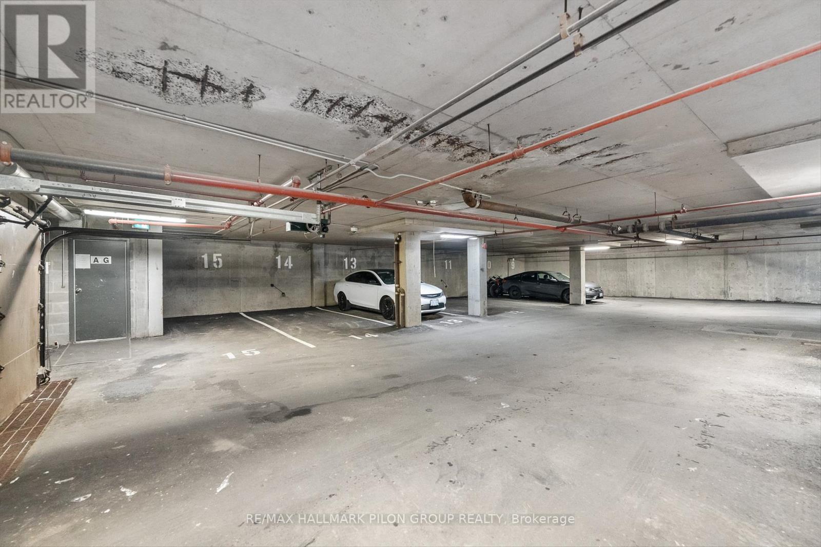 #902 154 NELSON STREET - 21