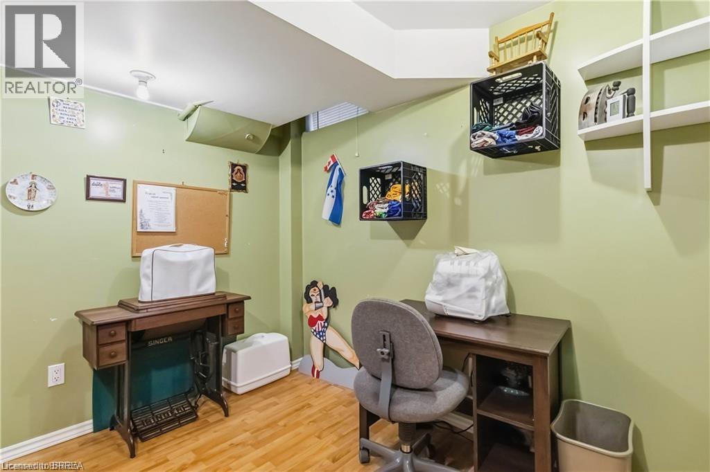 156 OSBORN Avenue - 28