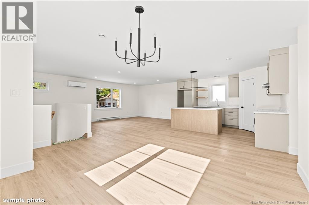 47 Mansfield - Image 13