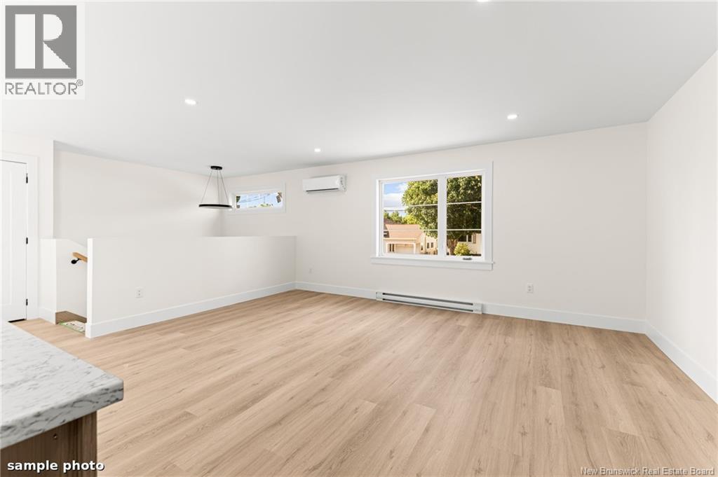 47 Mansfield - Image 15