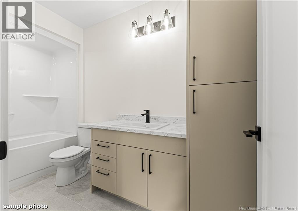 47 Mansfield - Image 30