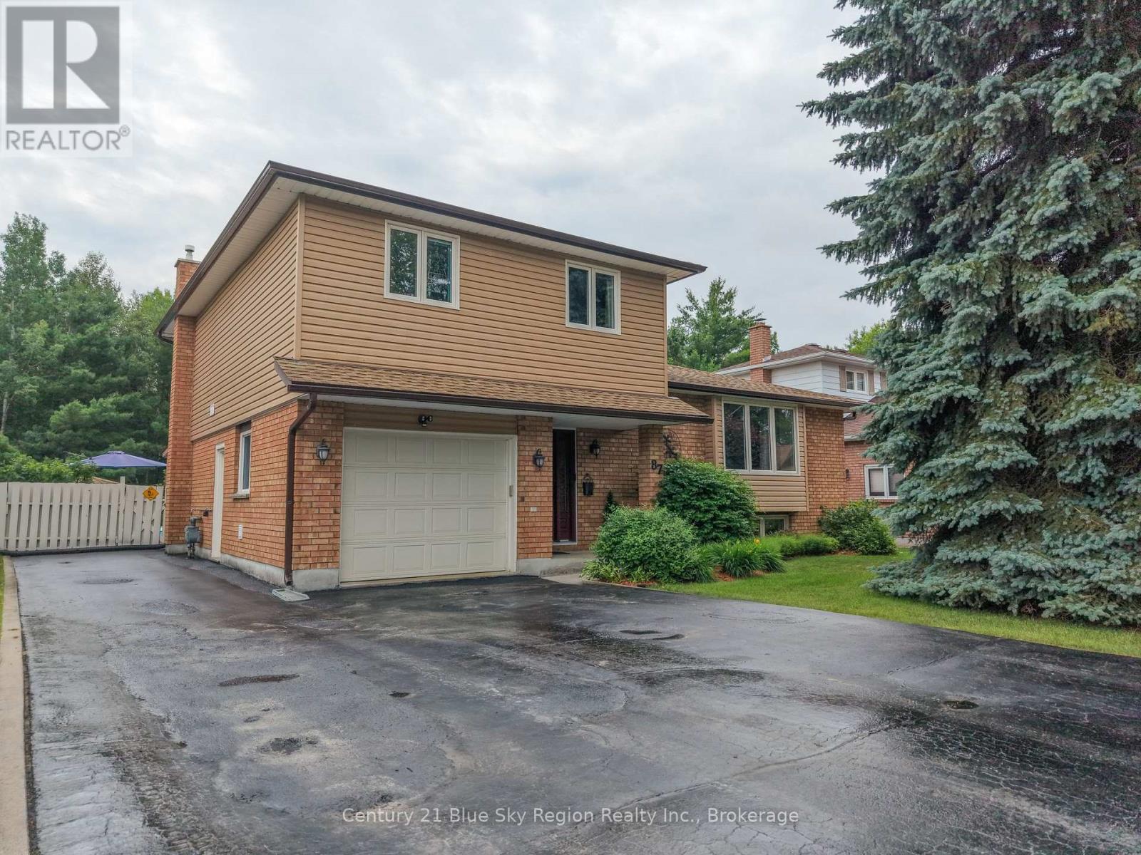 87 LABRECHE DRIVE - 2