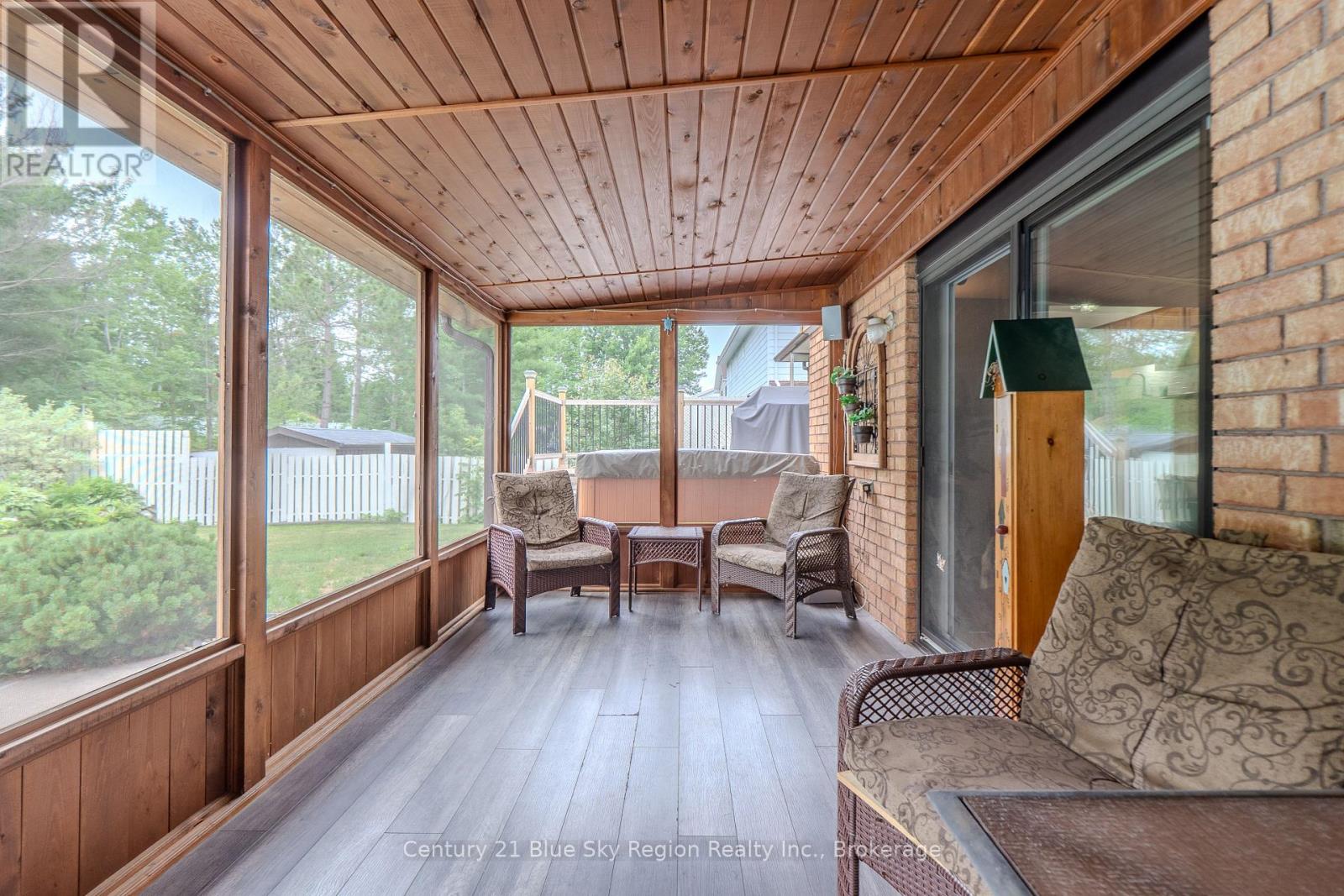 87 LABRECHE DRIVE - 39