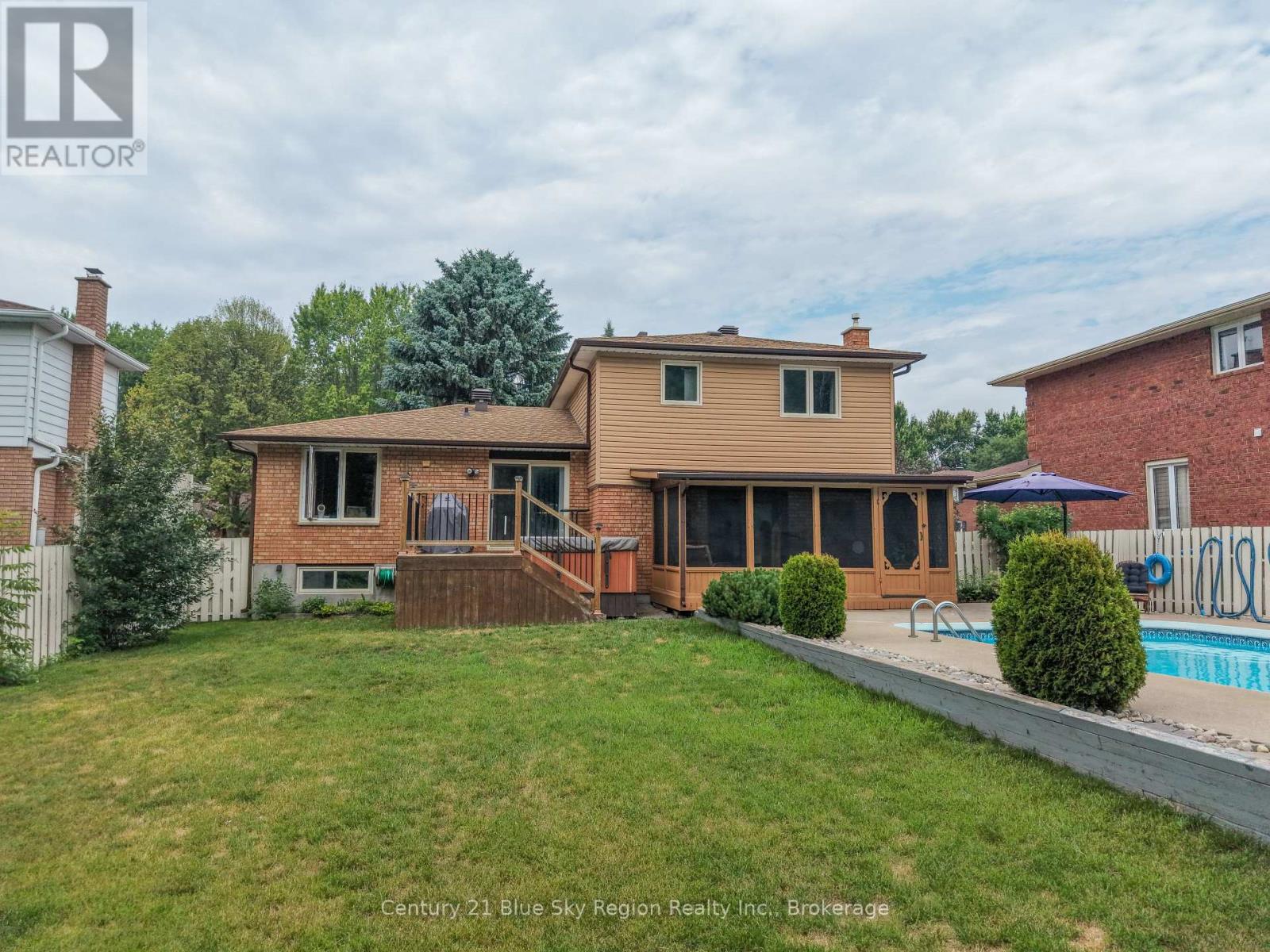 87 LABRECHE DRIVE - 43