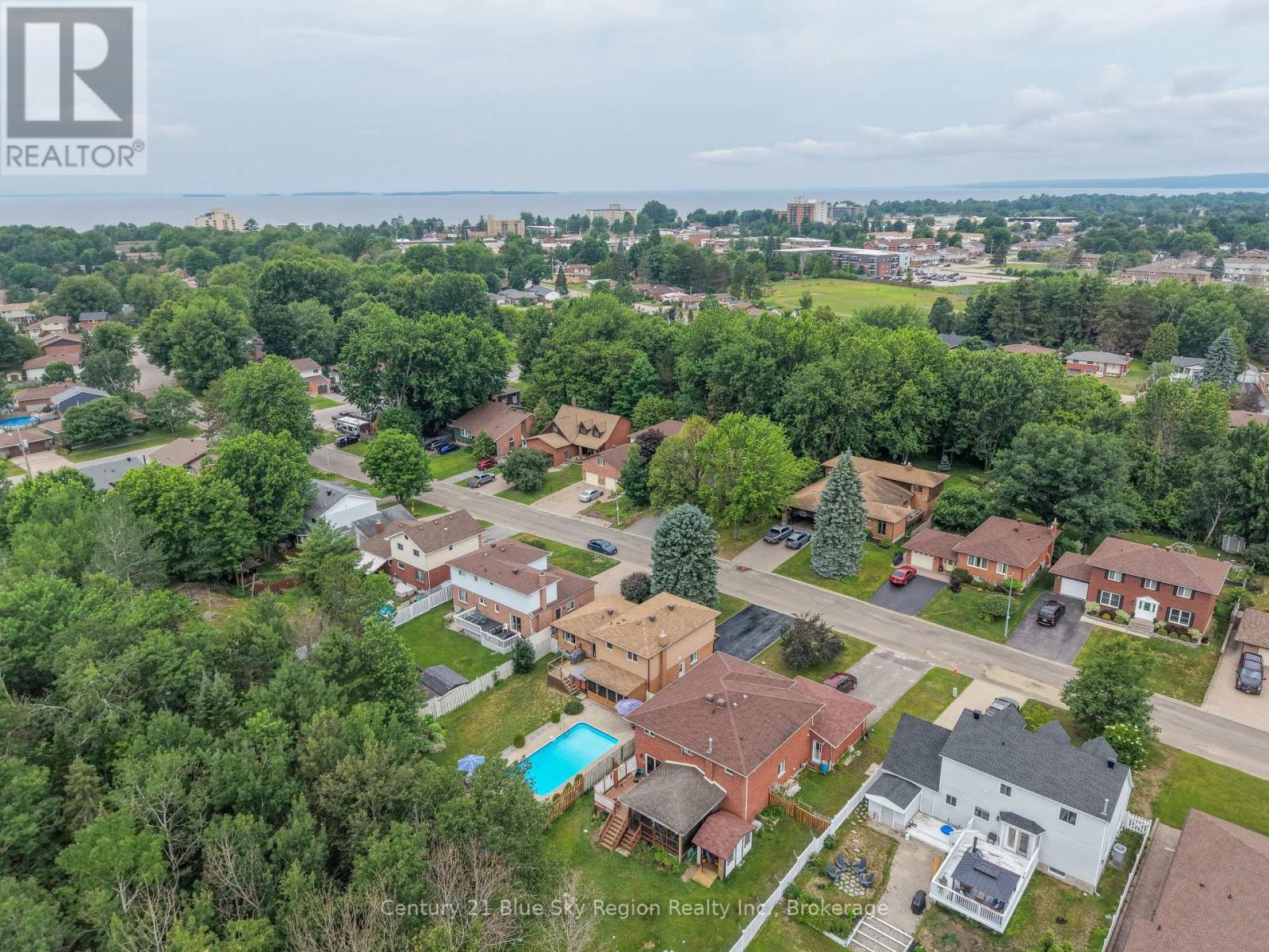 87 LABRECHE DRIVE - 48