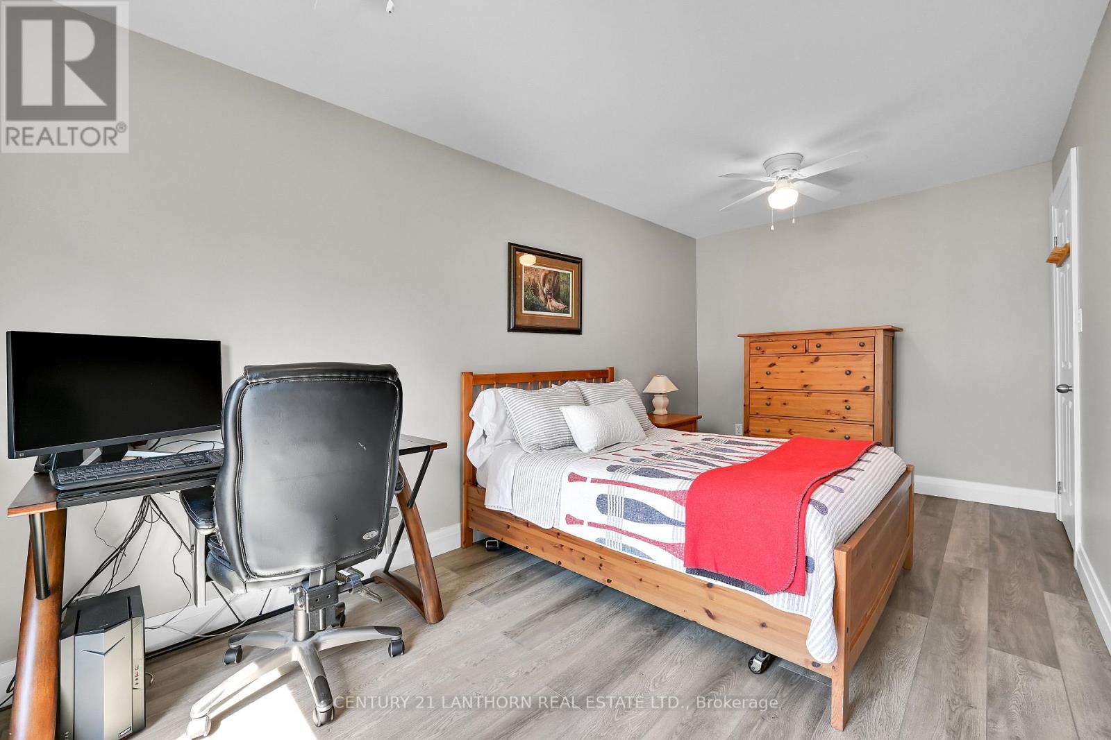 1027 COOK ROAD - 31