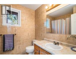 Bathroom - 126 Brambel Road, Oro Medonte, ON L0L2L0 Photo 18