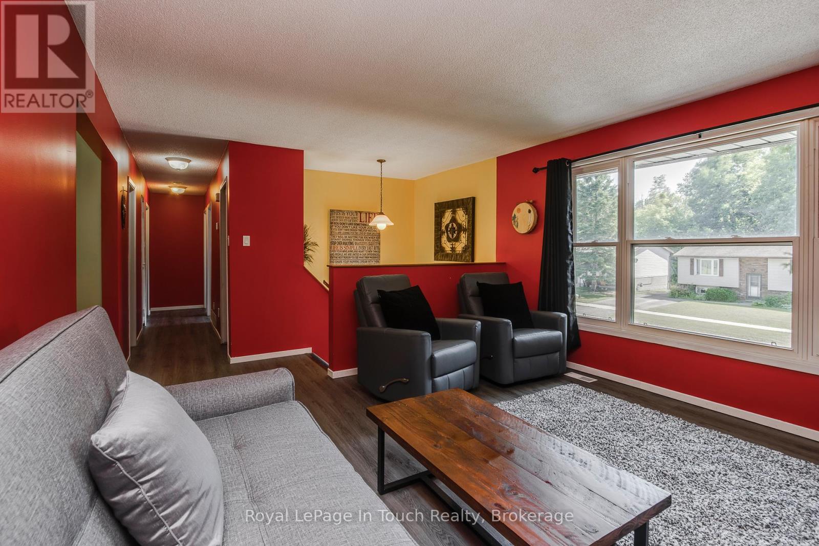 817 BIRCHWOOD DRIVE - 4