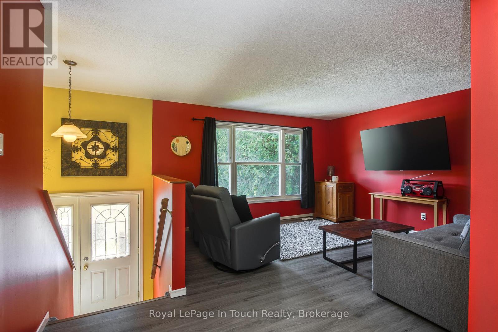 817 BIRCHWOOD DRIVE - 7
