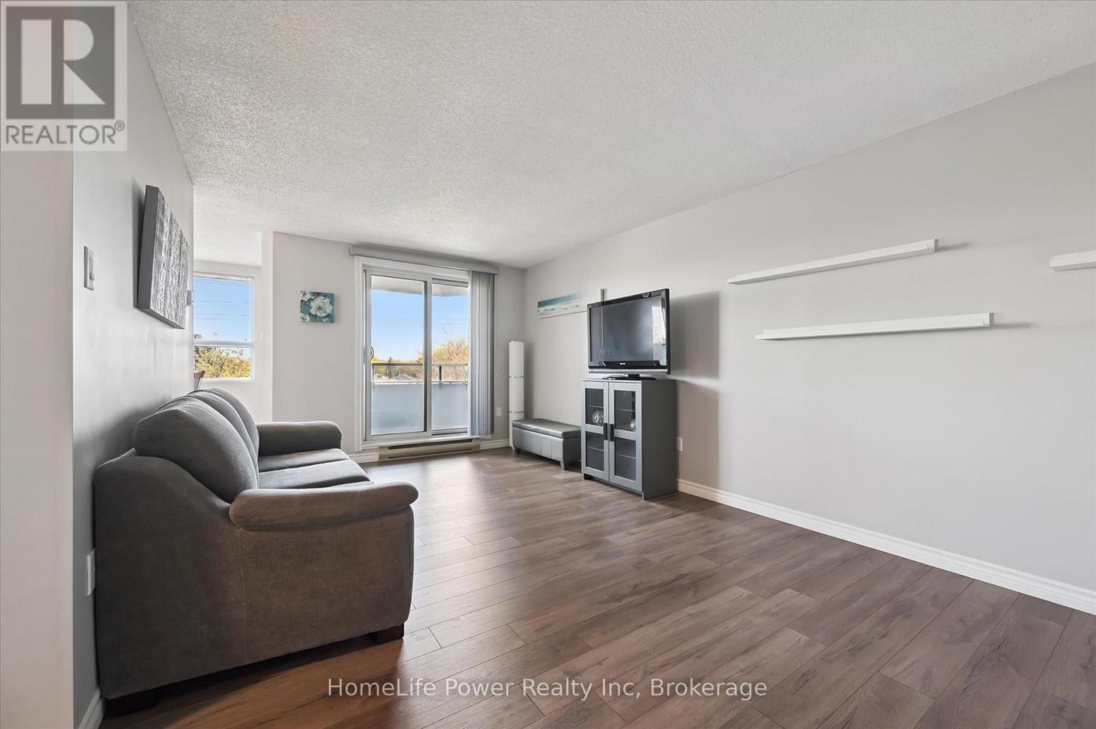 #403 200 JAMIESON PARKWAY - 13