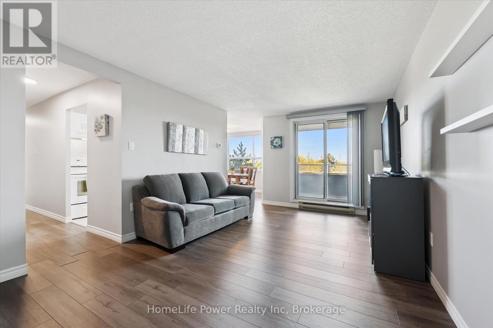 #403 200 JAMIESON PARKWAY - 14