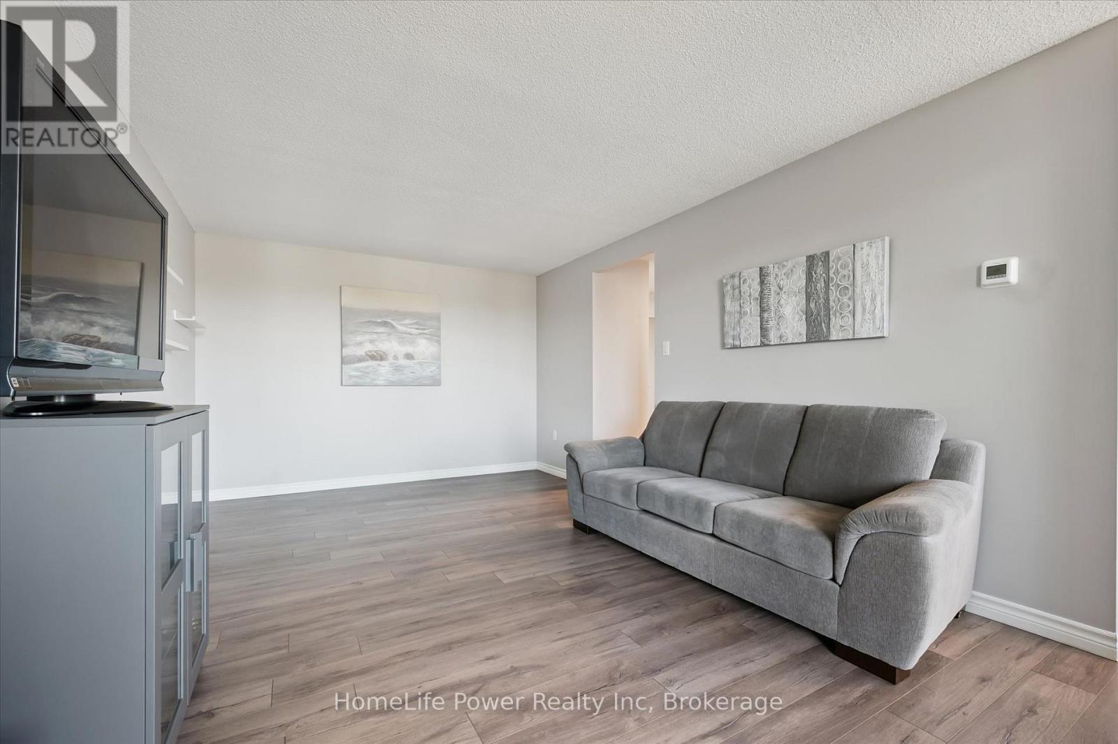 #403 200 JAMIESON PARKWAY - 17