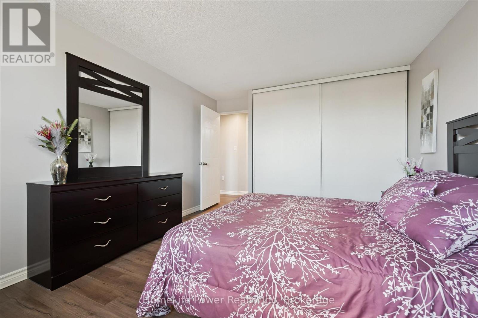 #403 200 JAMIESON PARKWAY - 27