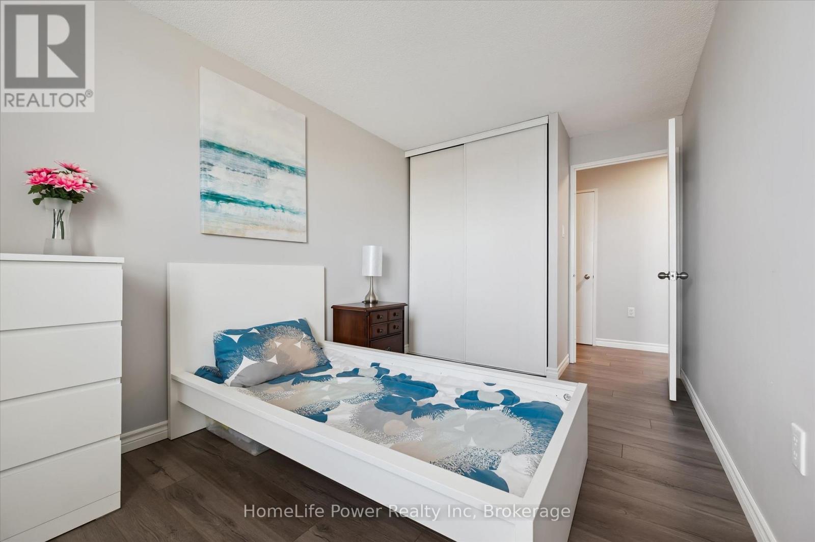 #403 200 JAMIESON PARKWAY - 29