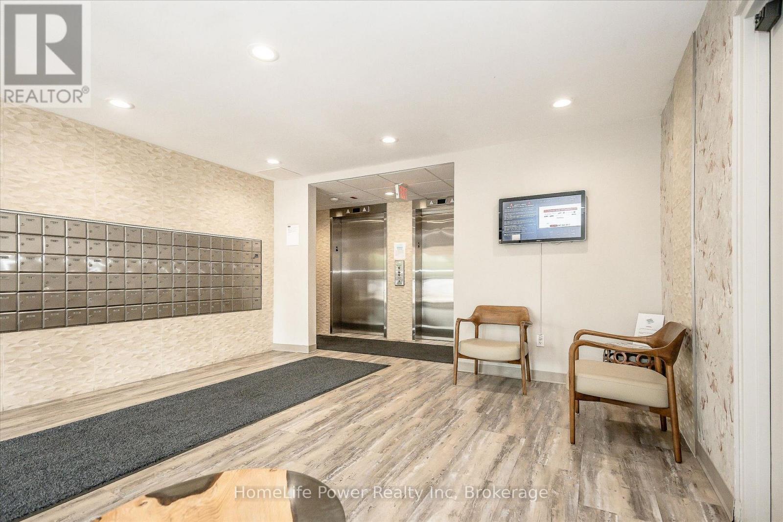 #403 200 JAMIESON PARKWAY - 8