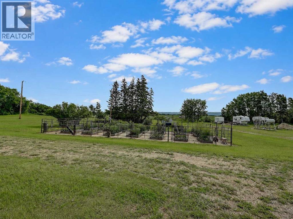 784017 HWY 740 - Photo 27