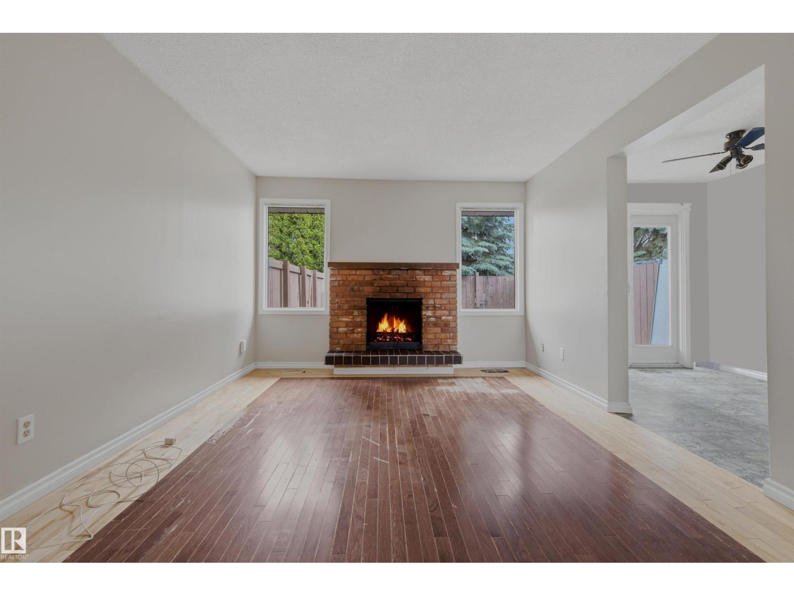 2345 139 AV NW - 11