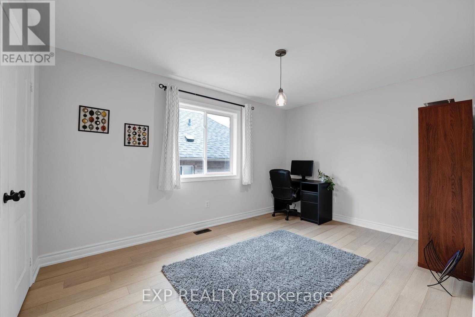 320 DOWSON LOOP - 32