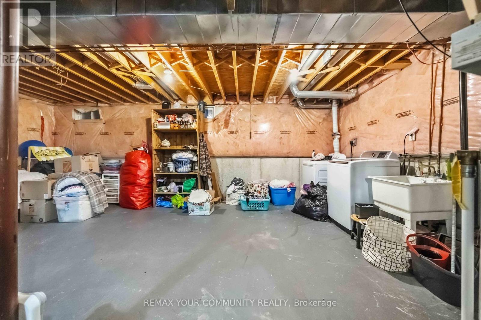 56 HIRST AVENUE - 44