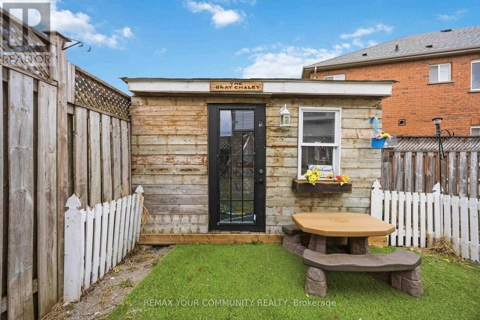 56 HIRST AVENUE - 48