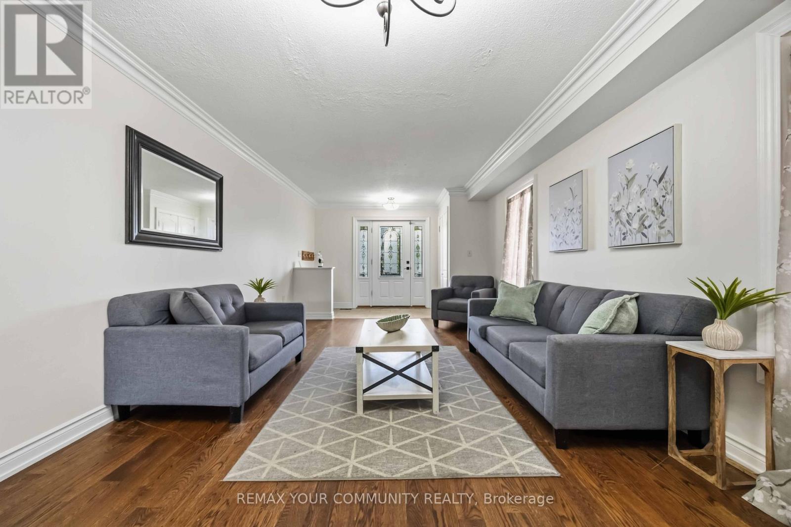 56 HIRST AVENUE - 6