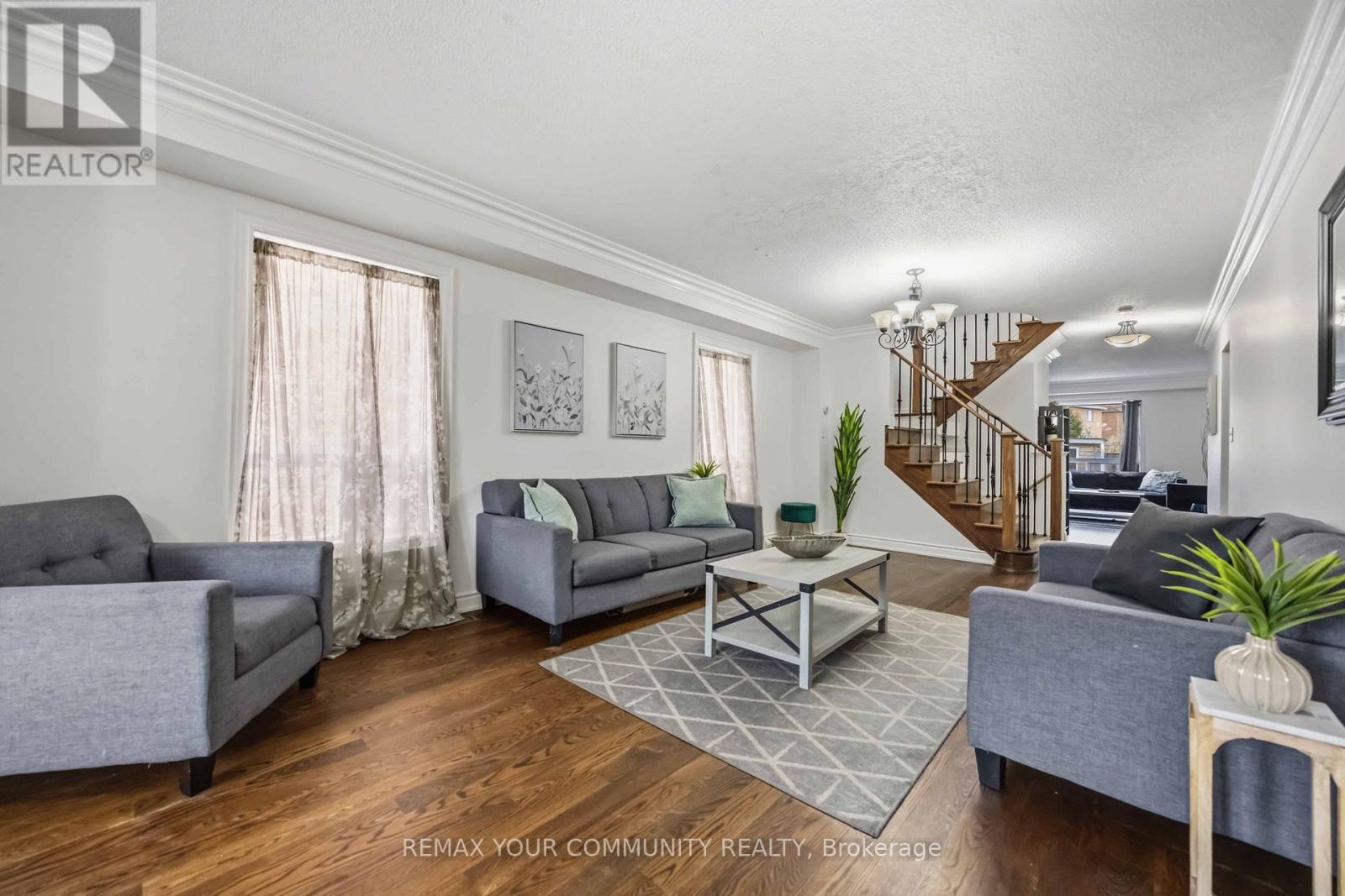 56 HIRST AVENUE - 7