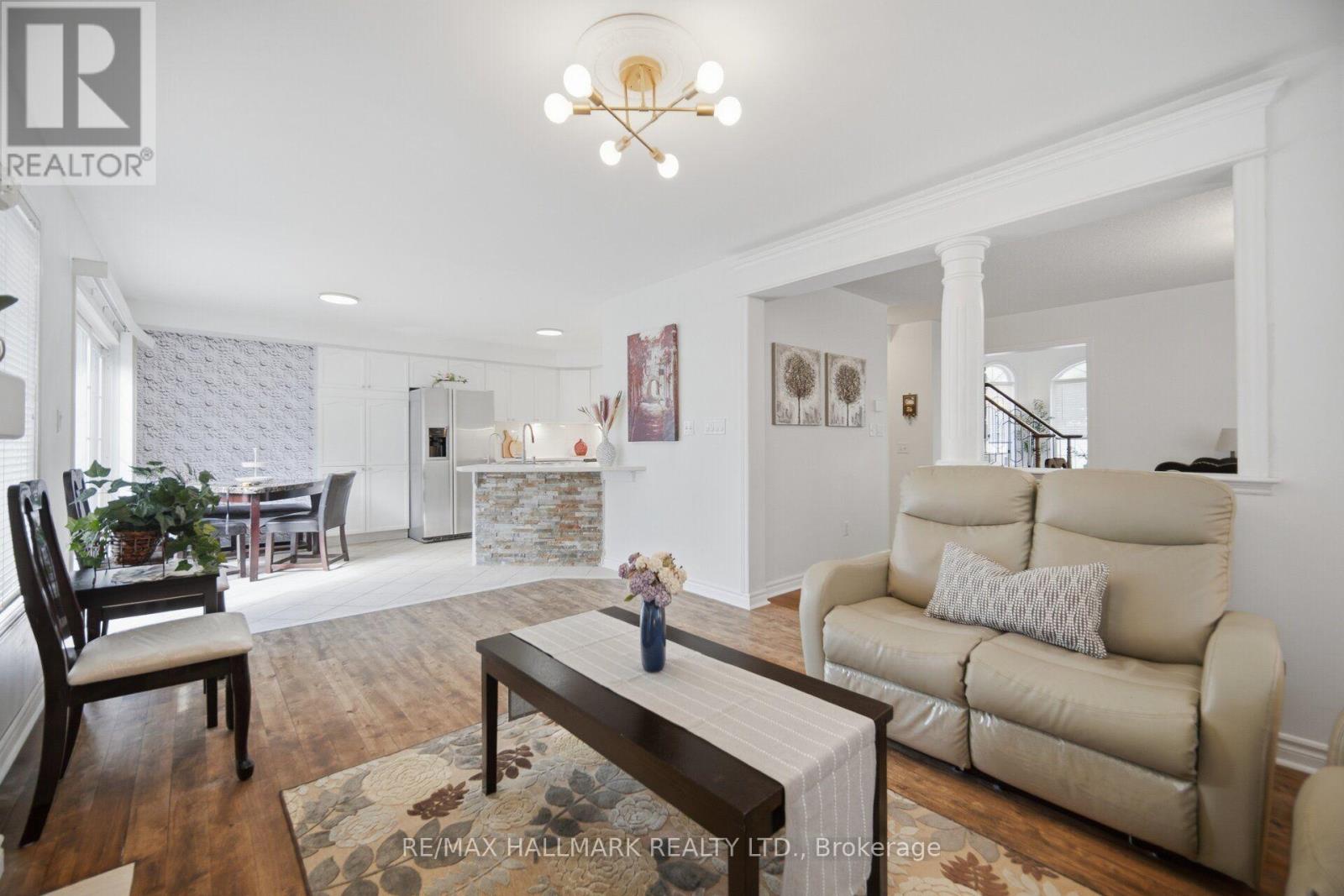 641 MARLEY CRESCENT - 6