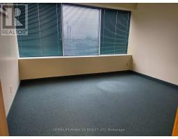 39 Rivalda Road, Toronto, ON M9M2M4 Photo 6