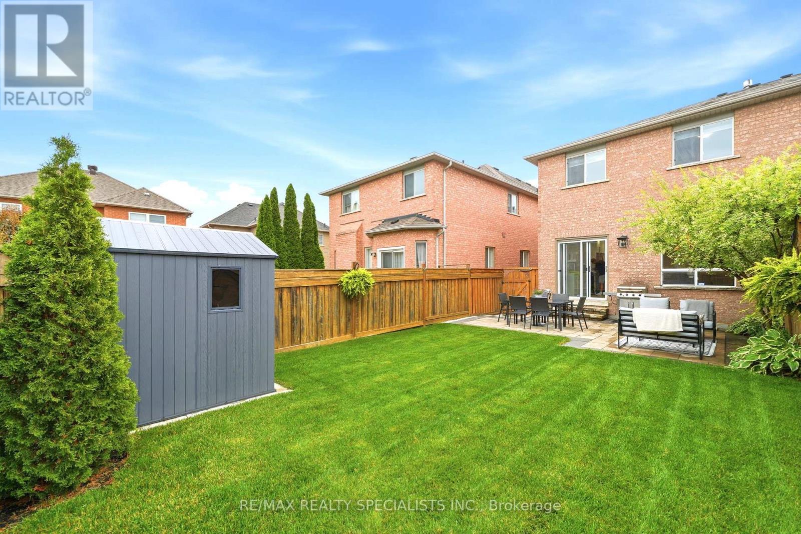 65 IRONHORSE CRESCENT - 23