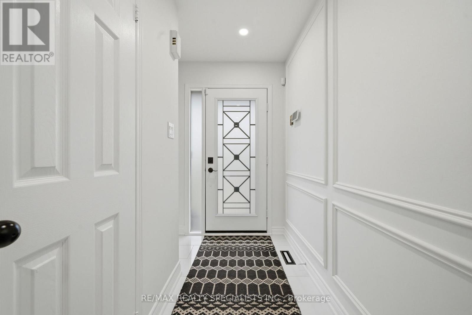 65 IRONHORSE CRESCENT - 3