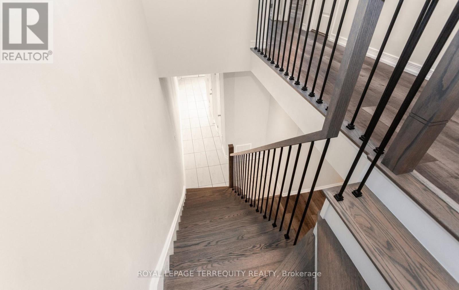 983 FRANCINE CRESCENT - 16