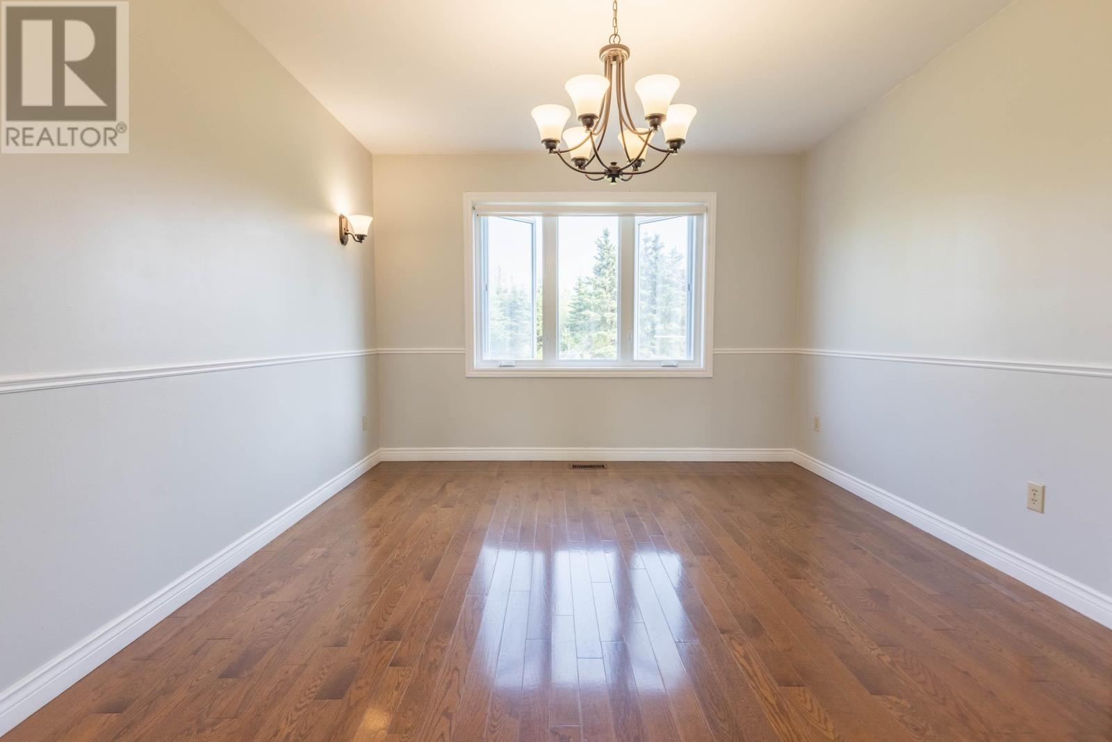 651 Valleyfield Road - 14