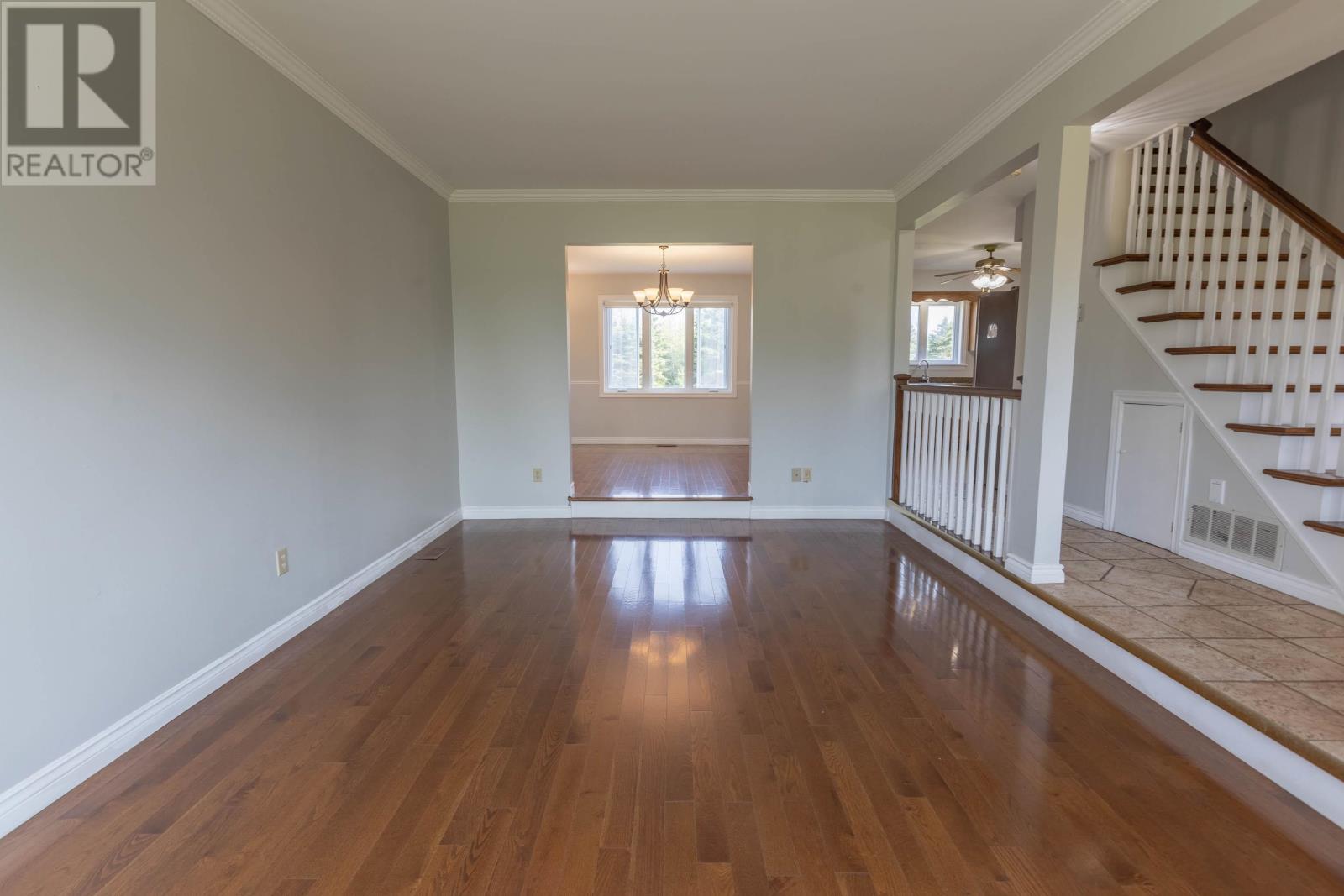 651 Valleyfield Road - 8