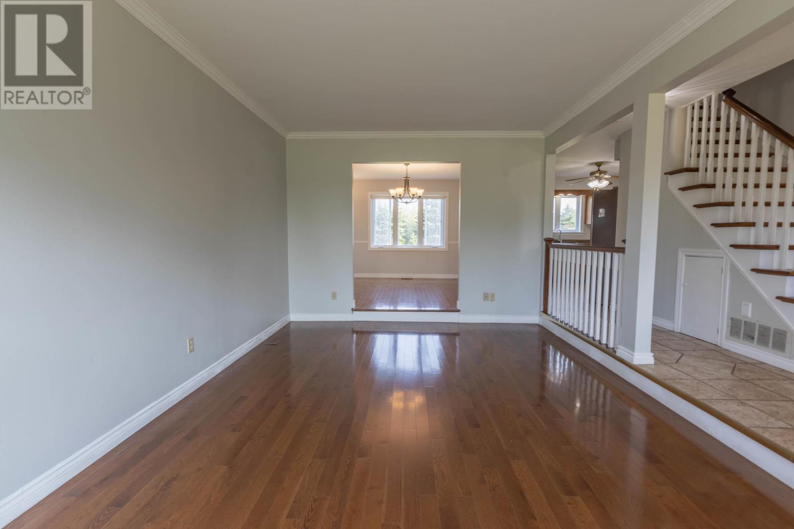 651 Valleyfield Road - 9