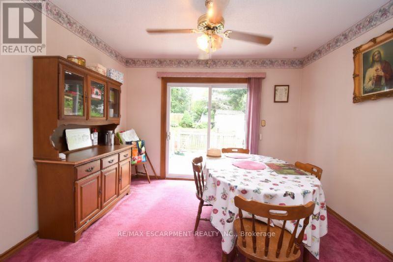 6 VISCOUNT ROAD - Image 4