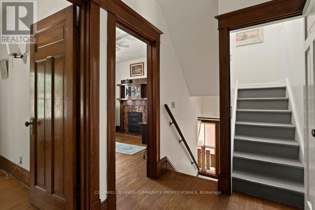111 SPADINA AVENUE - 26